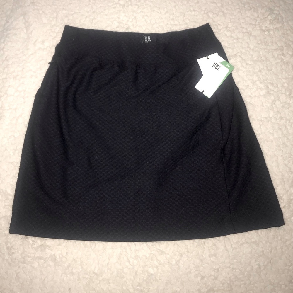 NWT TAIL GOLF SKORT
